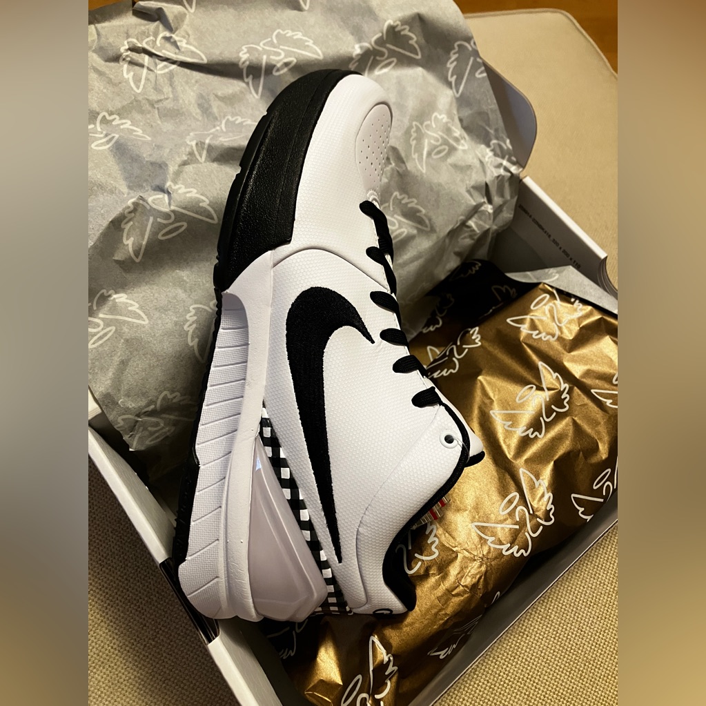 Mambacitas Kobe Iv Protro